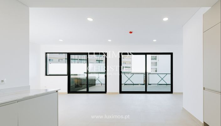 Image No.10-3 Bed Apartment for sale