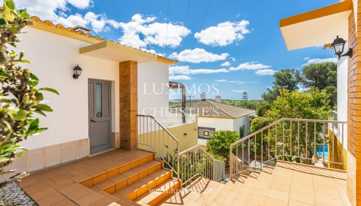 Image No.20-Villa de 15 chambres à vendre à Lagos