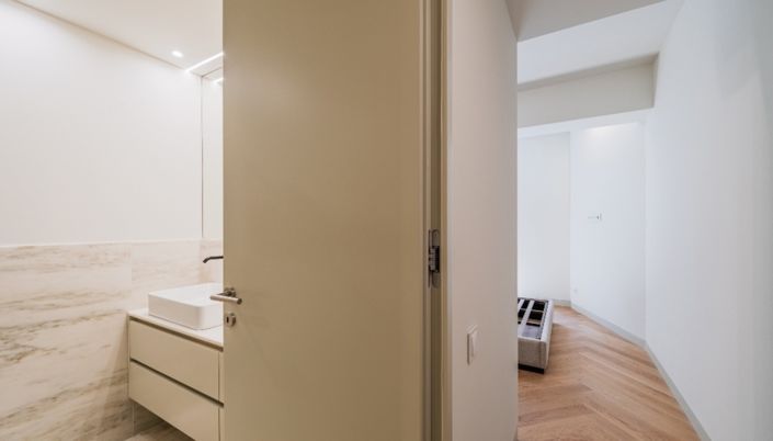 Image No.20-3 Bed Apartment for sale