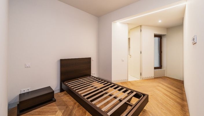 Image No.22-3 Bed Apartment for sale
