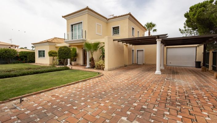Image No.24-4 Bed Villa for sale