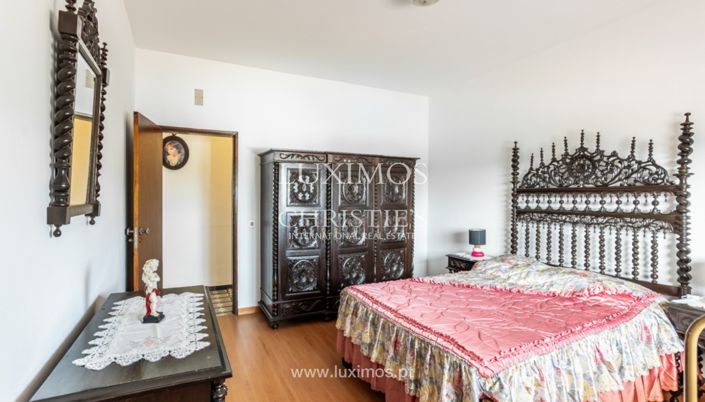 Image No.13-10 Bed Villa for sale