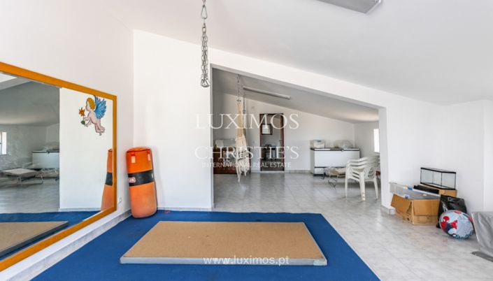 Image No.18-10 Bed Villa for sale