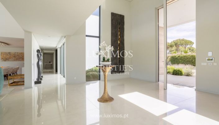 Image No.6-8 Bed Villa for sale