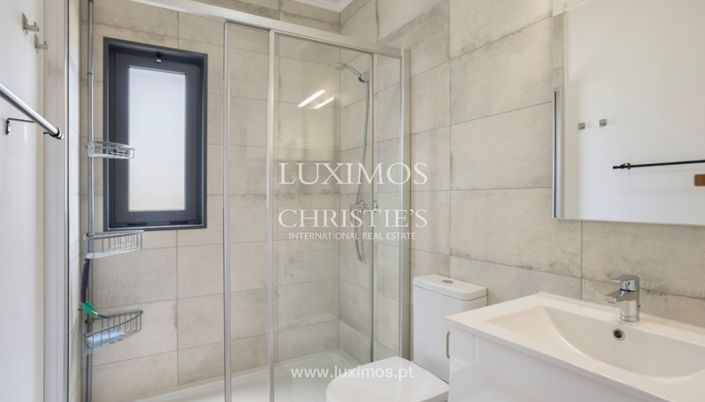 Image No.6-Villa de 6 chambres à vendre à Faro City