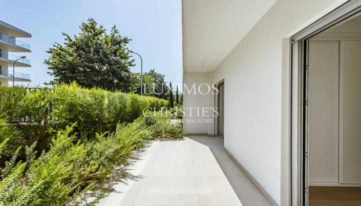 Image No.26-2 Bed Apartment for sale