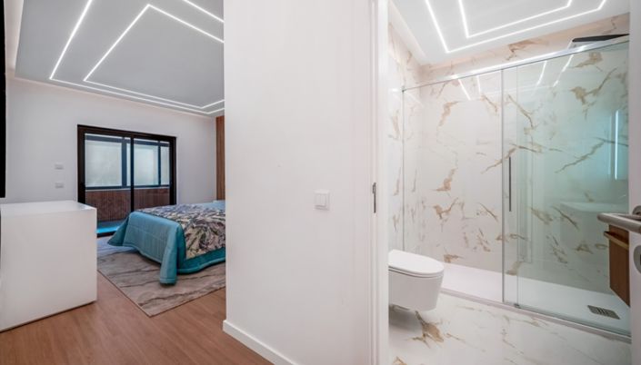 Image No.14-3 Bed Apartment for sale
