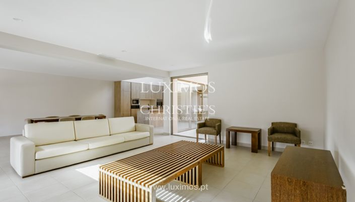 Image No.9-4 Bed Villa for sale