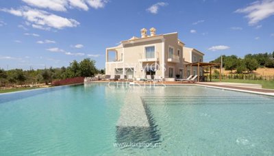 LUXIMOS Christie´s International Real Estate  most sold property