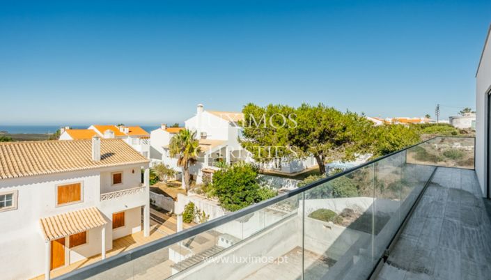 Aljezur, Villa