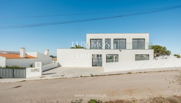 Image No.25-4 Bed Villa for sale