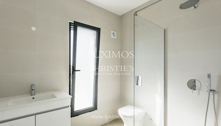 Image No.10-4 Bed Villa for sale