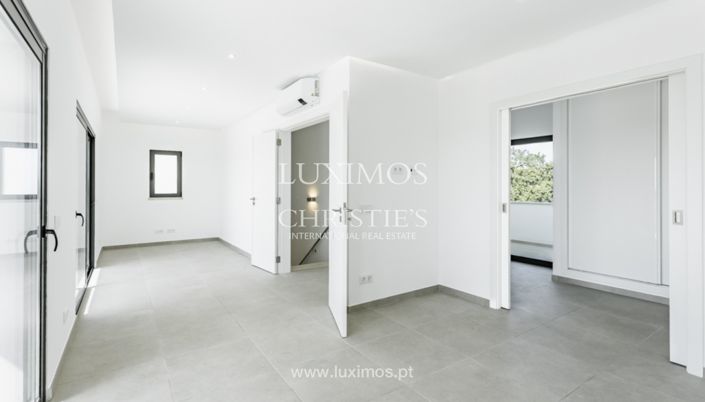 Image No.16-4 Bed Villa for sale