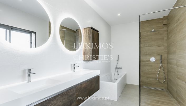 Image No.8-4 Bed Villa for sale