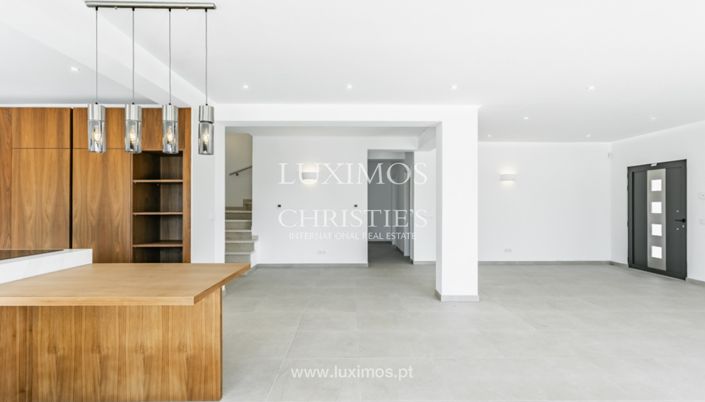 Image No.10-4 Bed Villa for sale