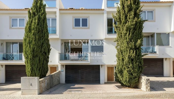 Loule, Villa
