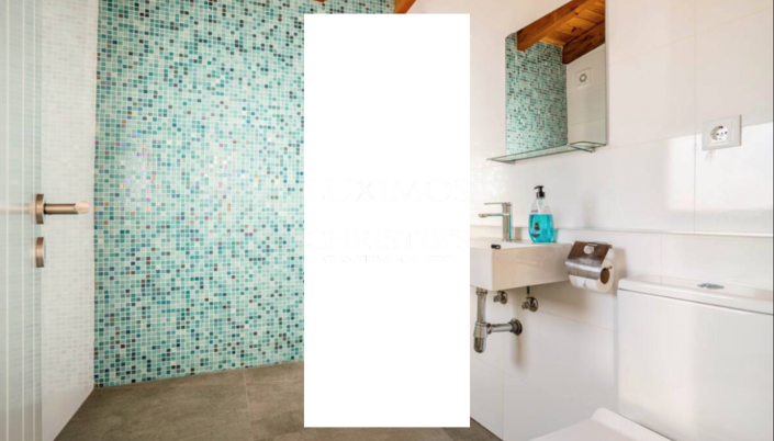 Image No.14-7 Bed Villa for sale