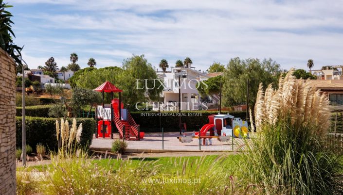 Image No.15-2 Bed Villa for sale