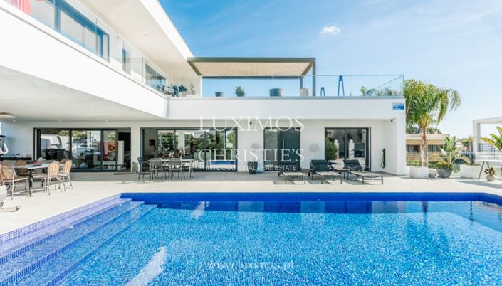 Image No.24-3 Bed Villa for sale