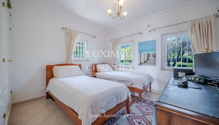 Image No.9-5 Bed Villa for sale