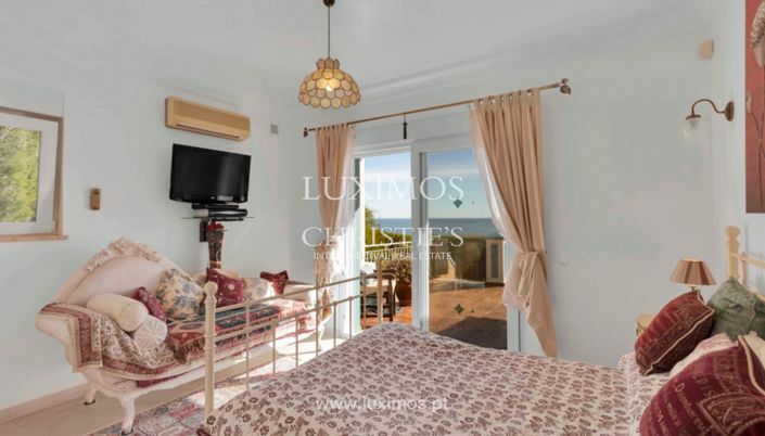 Image No.10-5 Bed Villa for sale