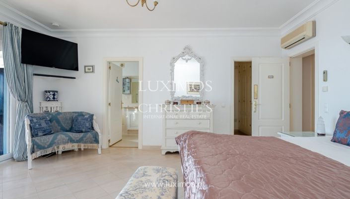 Image No.10-5 Bed Villa for sale