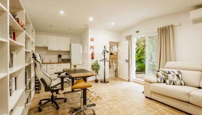 Image No.17-7 Bed Villa for sale