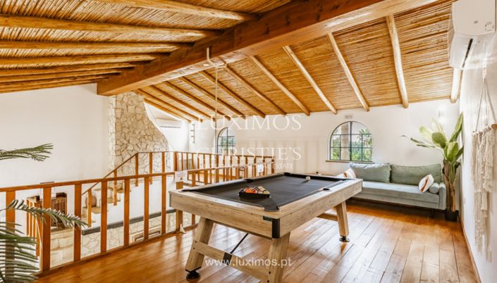 Image No.9-7 Bed Villa for sale