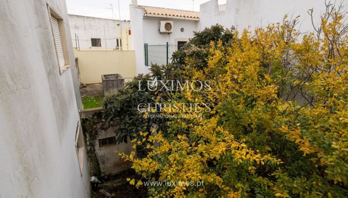 Image No.12-4 Bed Villa for sale