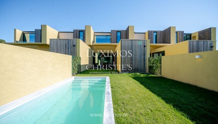 Image No.25-3 Bed Villa for sale