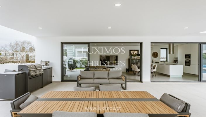 Image No.21-3 Bed Villa for sale