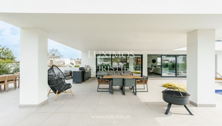 Image No.21-3 Bed Villa for sale