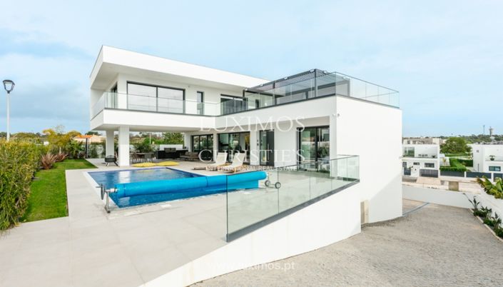 Image No.26-3 Bed Villa for sale