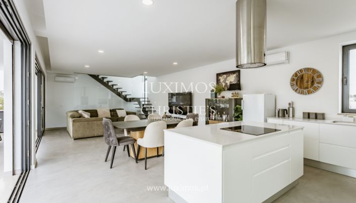 Image No.5-3 Bed Villa for sale