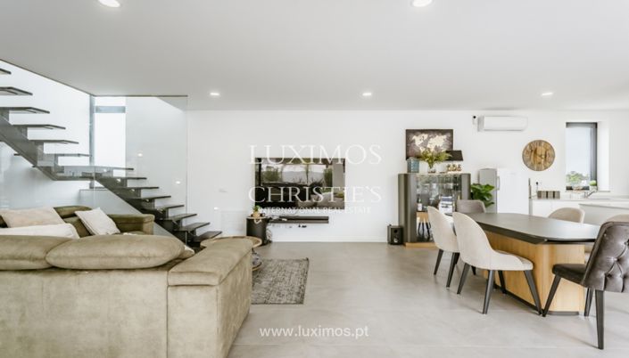 Image No.7-3 Bed Villa for sale