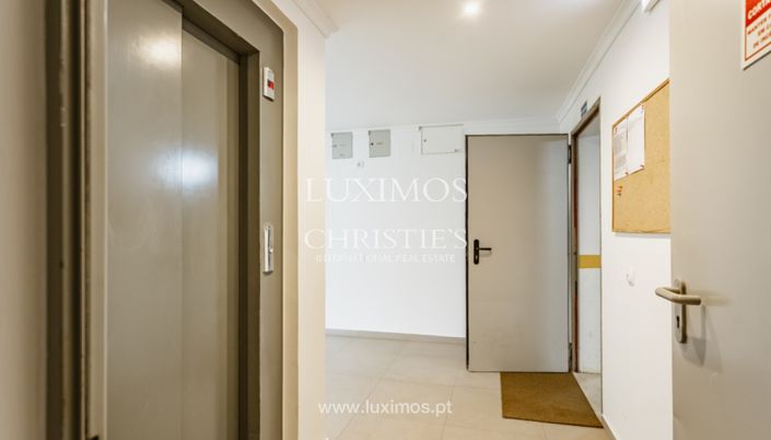 Image No.24-2 Bed Apartment for sale