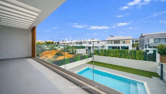 Image No.3-4 Bed Villa for sale