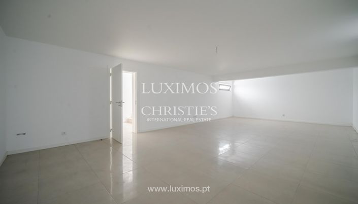 Image No.23-4 Bed Villa for sale