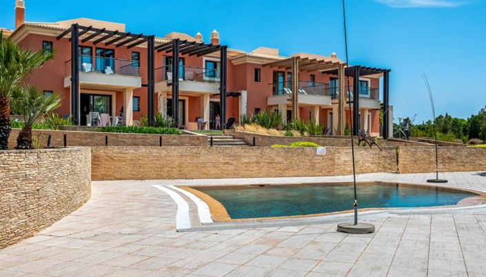 Image No.3-2 Bed Villa for sale