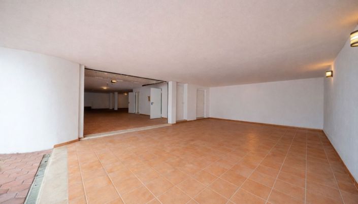 Image No.22-3 Bed Villa for sale