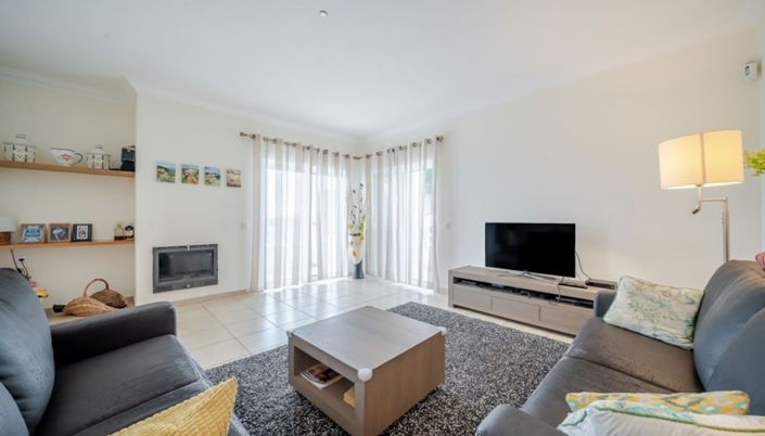 Image No.8-3 Bed Villa for sale