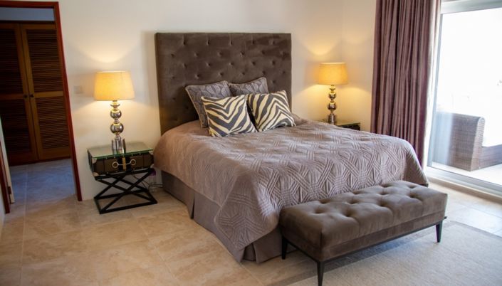 Image No.14-3 Bed Farmhouse for sale