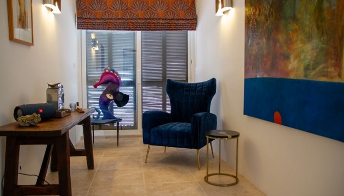 Image No.17-3 Bed Farmhouse for sale