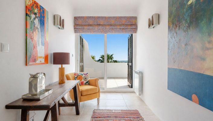 Image No.21-3 Bed Farmhouse for sale