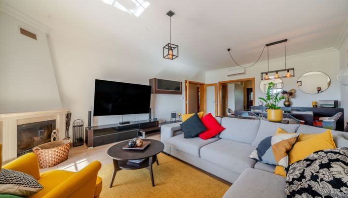 Image No.15-3 Bed Villa for sale