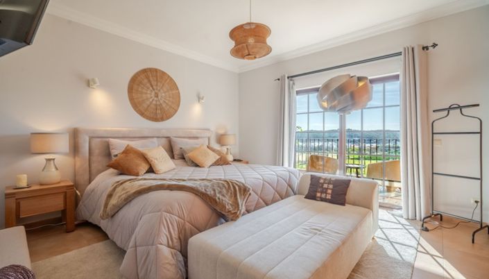 Image No.5-3 Bed Villa for sale