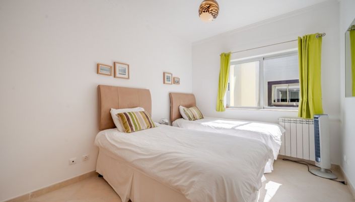 Image No.8-2 Bed Apartment for sale