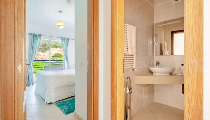 Image No.9-2 Bed Apartment for sale