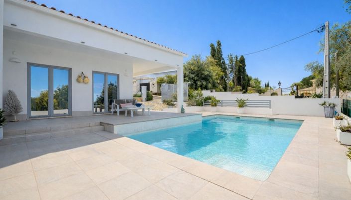 Image No.24-3 Bed Villa for sale