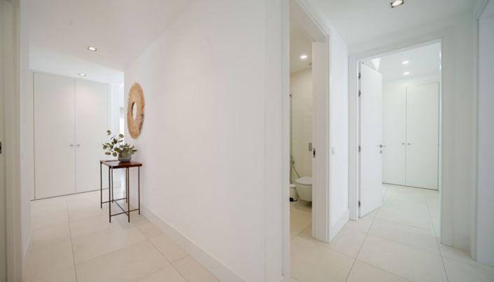 Image No.11-3 Bed Apartment for sale